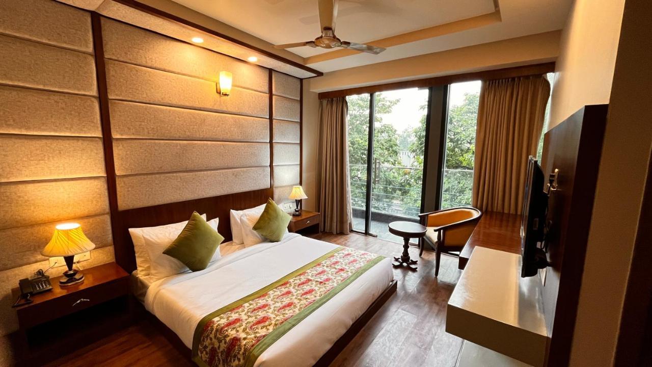 Ip Royal Hotel - Új-Delhi Kültér fotó