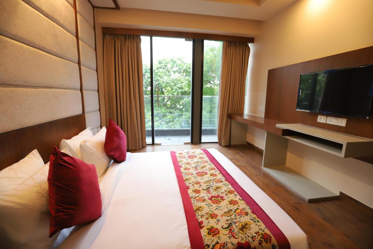 Ip Royal Hotel - Új-Delhi Kültér fotó