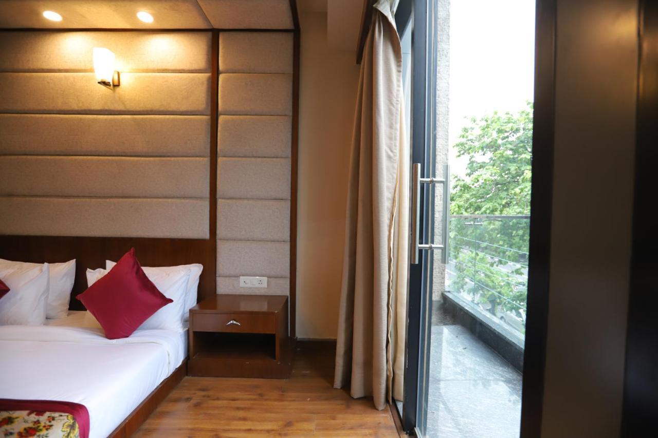 Ip Royal Hotel - Új-Delhi Kültér fotó