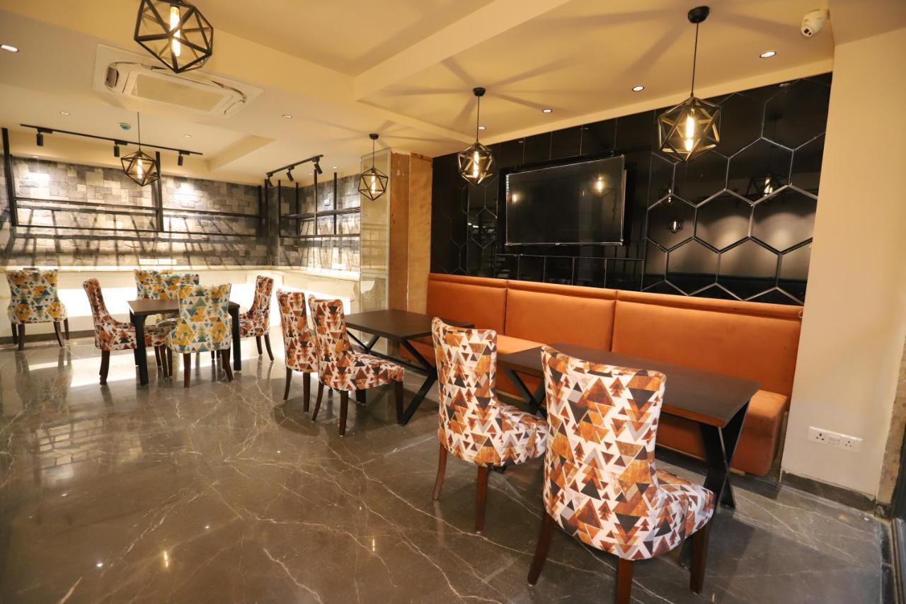 Ip Royal Hotel - Új-Delhi Kültér fotó