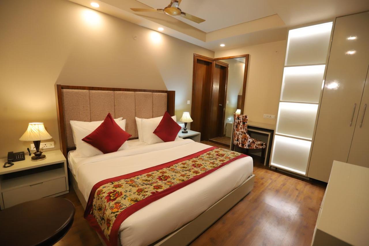 Ip Royal Hotel - Új-Delhi Kültér fotó