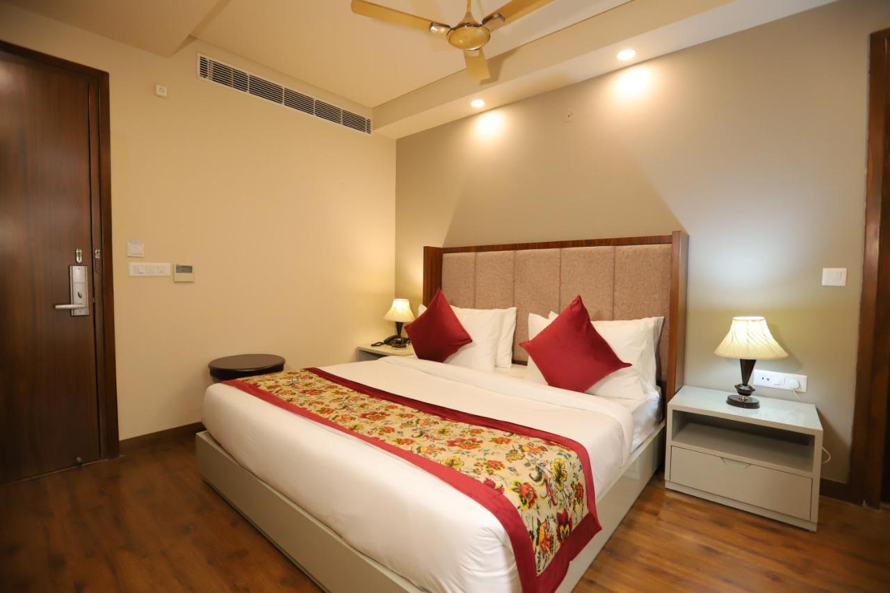 Ip Royal Hotel - Új-Delhi Kültér fotó