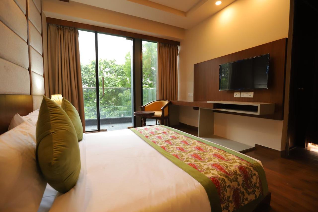 Ip Royal Hotel - Új-Delhi Kültér fotó