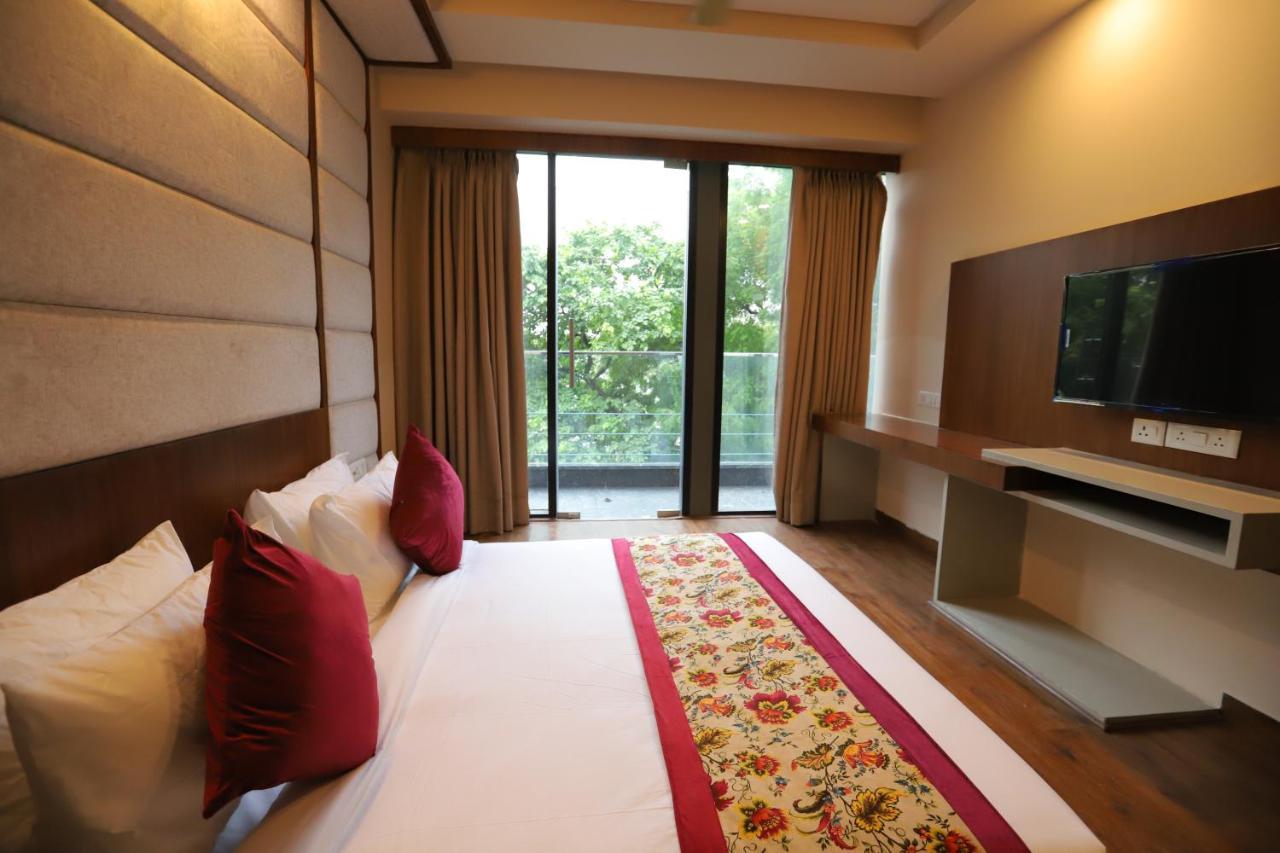 Ip Royal Hotel - Új-Delhi Kültér fotó