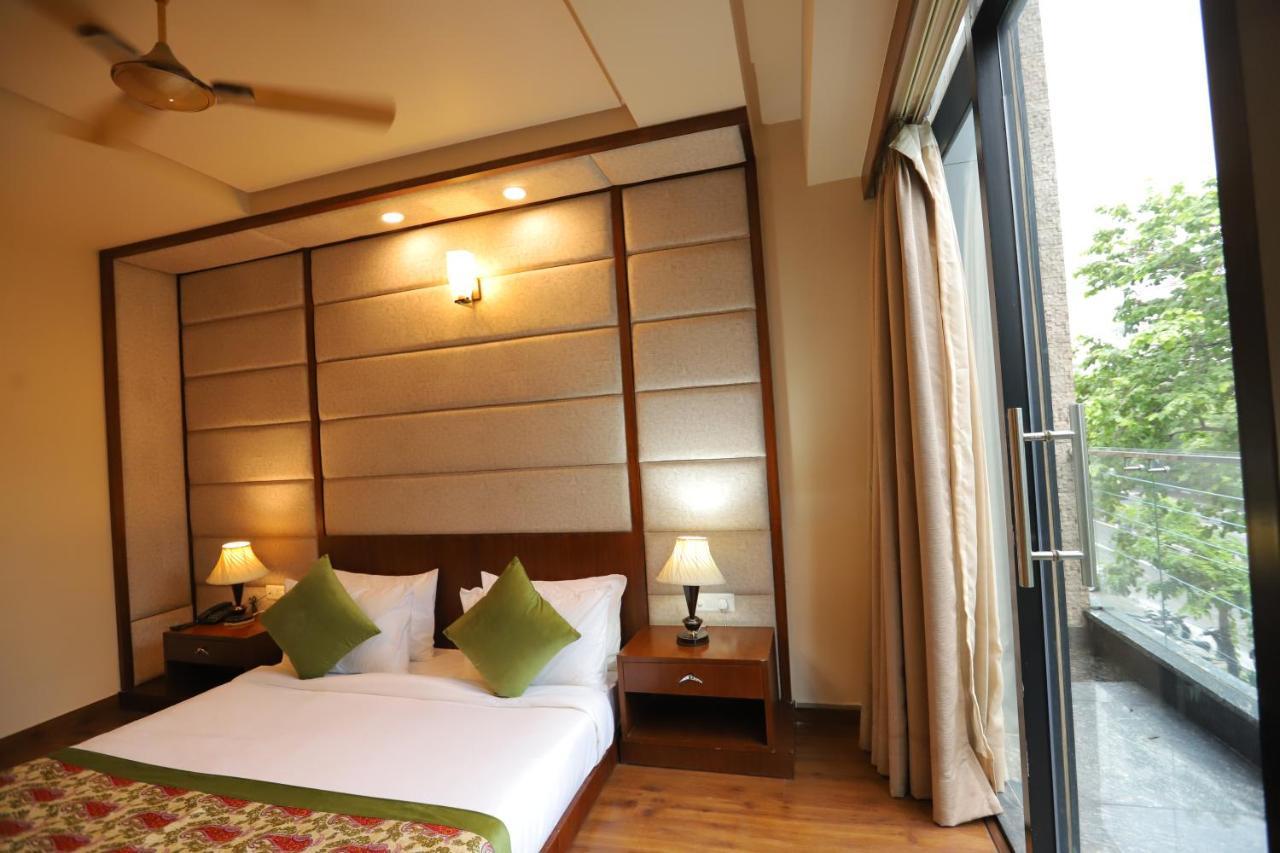 Ip Royal Hotel - Új-Delhi Kültér fotó