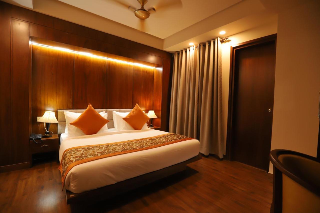 Ip Royal Hotel - Új-Delhi Kültér fotó